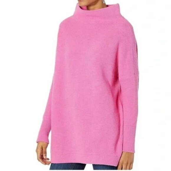 Free People Sweaters - Free People Ottoman Slouchy Tunic Sweater in Hot Pink